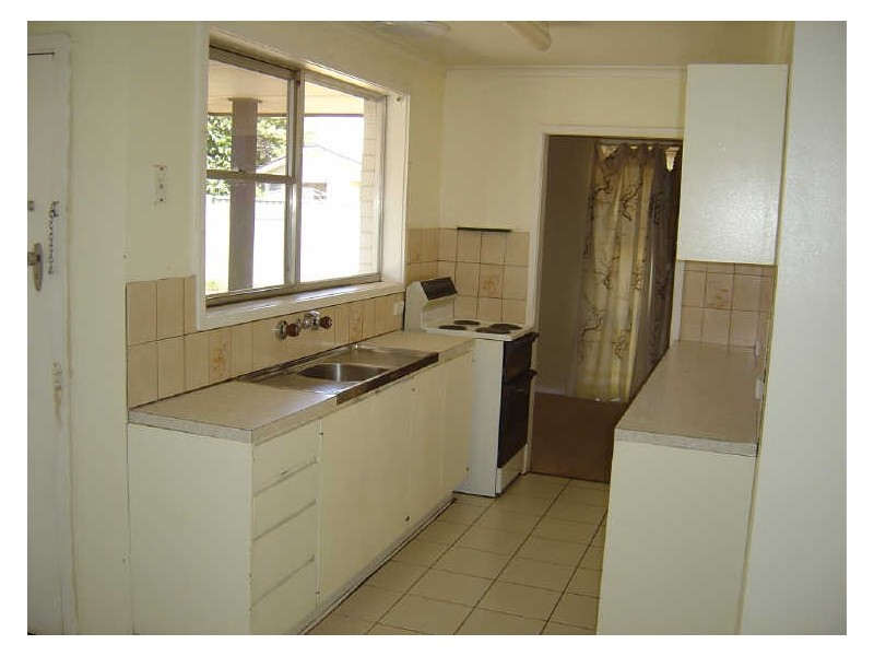 8 Middlesex Crescent, Shepparton VIC 3630