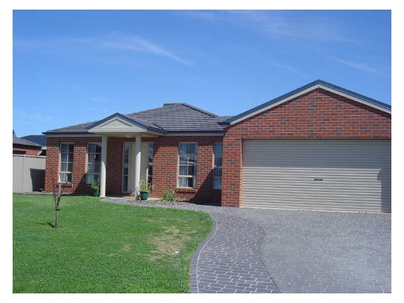 8 Charolais Court, Shepparton VIC 3630