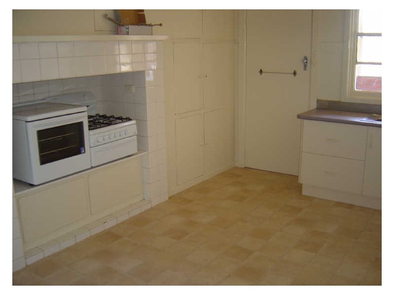 42 Granthorn Street, Shepparton VIC 3630