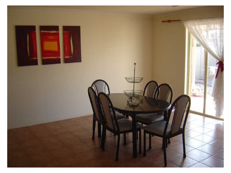 2/106 Sobraon Street, Shepparton VIC 3630