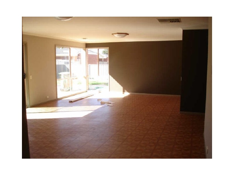 77 Hassett Street, Shepparton VIC 3630