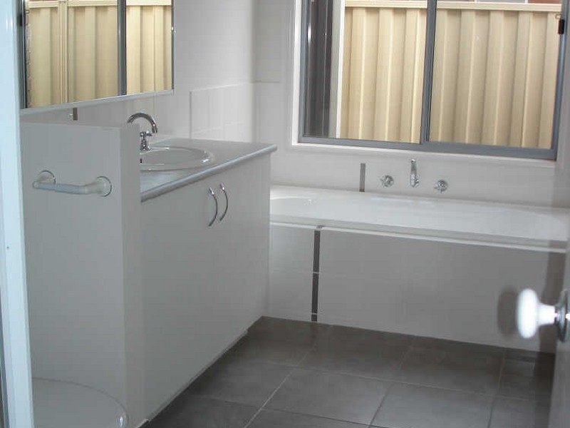 25 Melrose Circuit, Shepparton VIC 3630