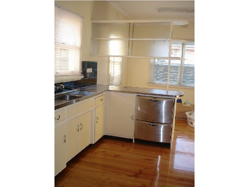 16 Khull Street,, Shepparton VIC 3630