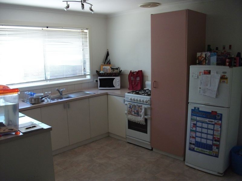 1/10 Elizabeth Street, Mooroopna VIC 3629