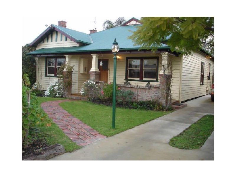 14 Granthorn Street, Shepparton VIC 3630