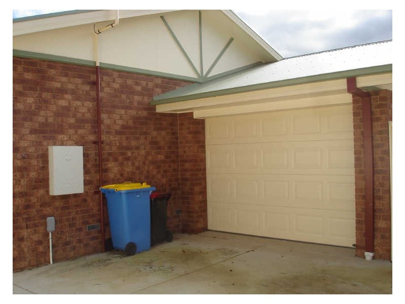 1/10 Ross Street, Mooroopna VIC 3629