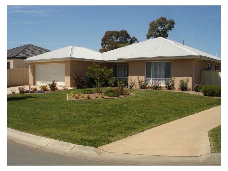 2 Adelaide Street, Shepparton VIC 3630