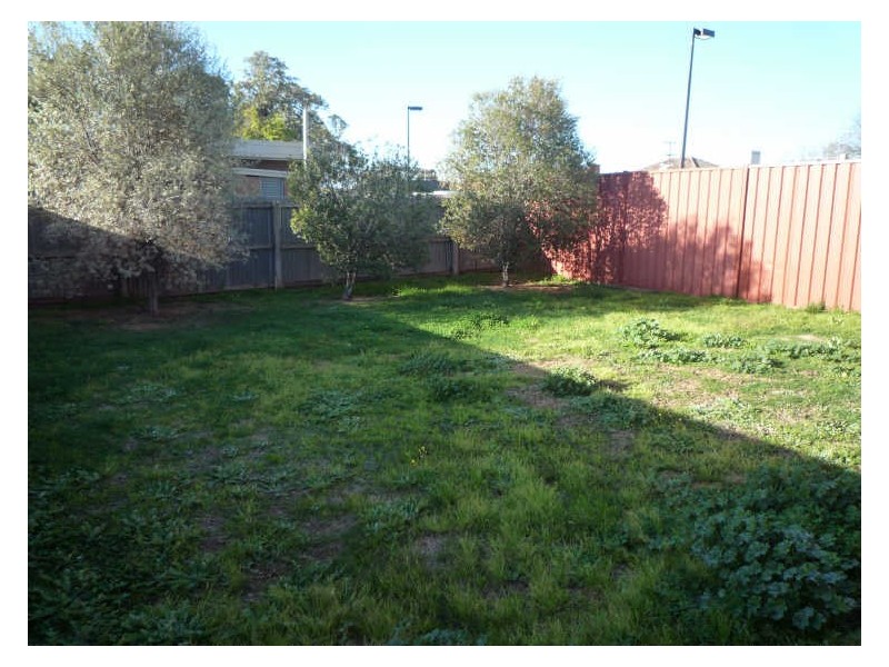 2/61 Knight Street, Shepparton VIC 3630