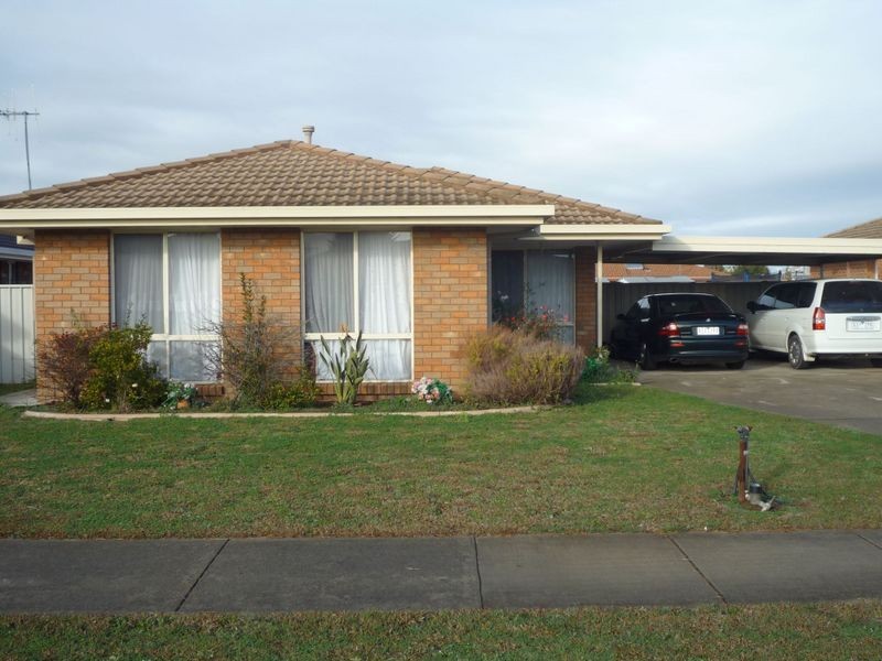 14 Brooks Avenue, Shepparton VIC 3630