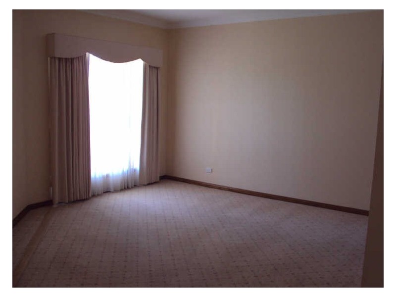 8 Sheoak Court, Shepparton VIC 3630