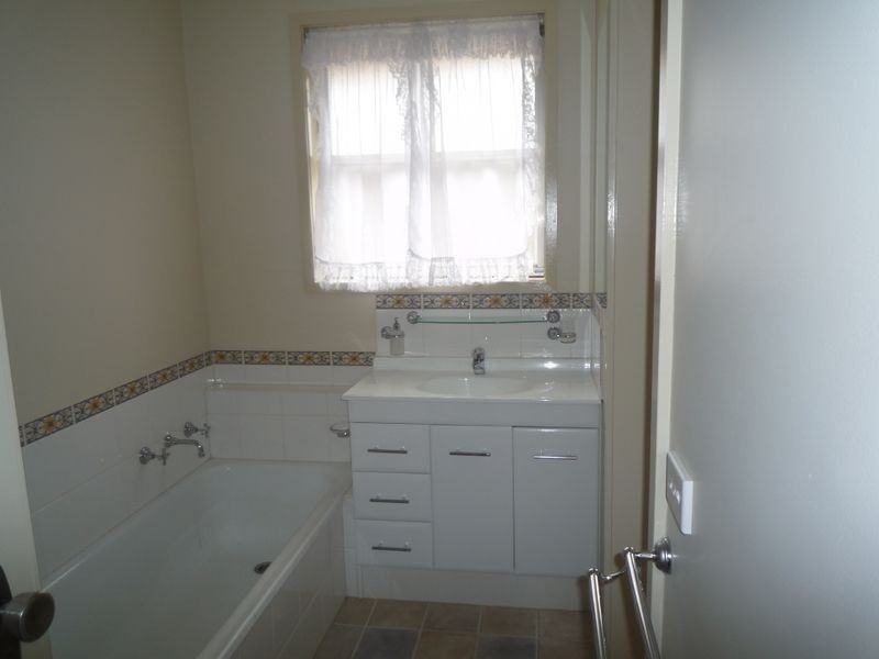 44 Westmoreland Crescent, Shepparton VIC 3630