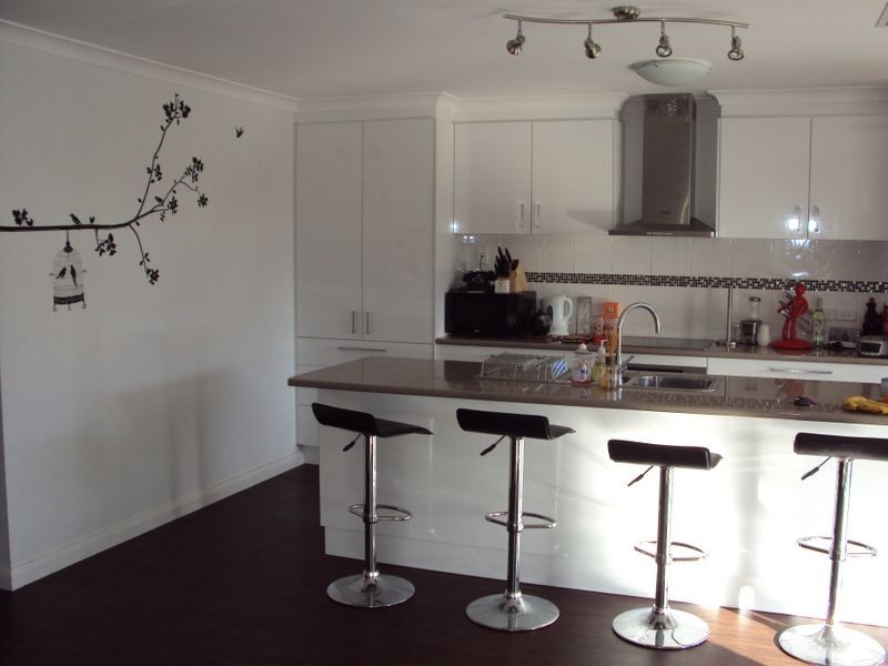 4 Kerang Avenue, Kialla VIC 3631