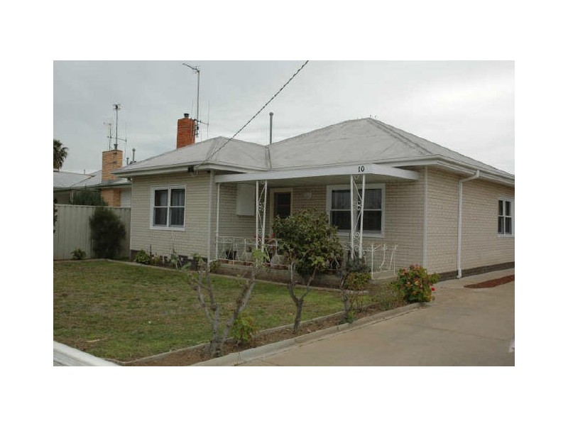 10 Field Street, Shepparton VIC 3630