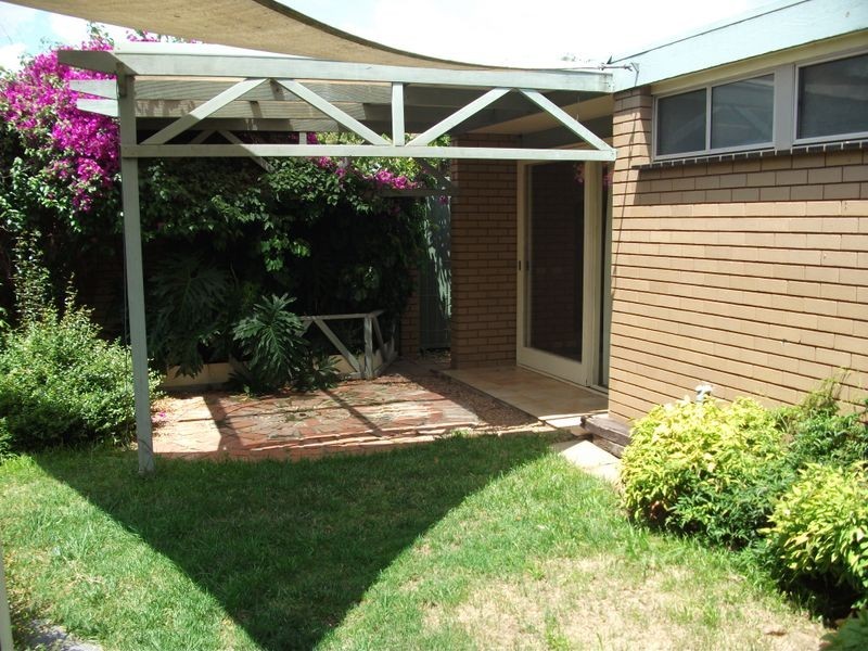 92 Balaclava Road, Shepparton VIC 3630