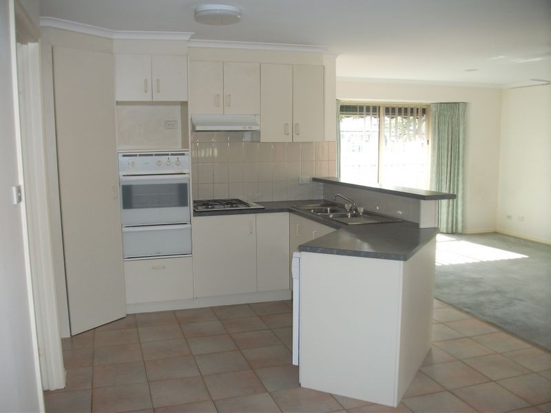 1/106 Ashenden Street, Shepparton VIC 3630