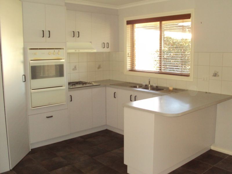 29 Jacobson Street, Mooroopna VIC 3629