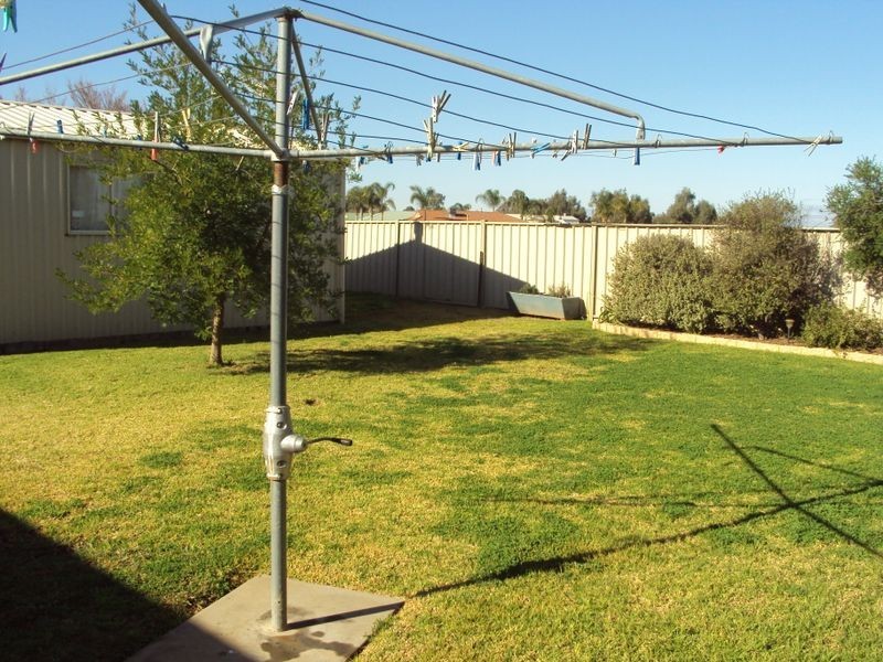 29 Jacobson Street, Mooroopna VIC 3629