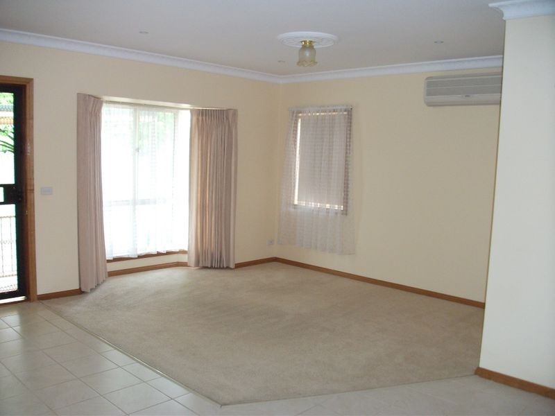 2/10 Ross Street, Mooroopna VIC 3629