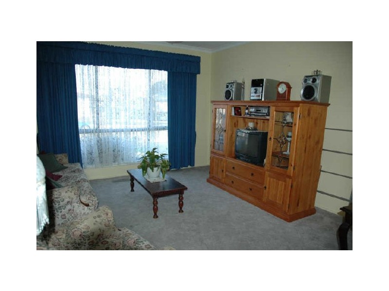 71 Cameron Avenue, Shepparton VIC 3630