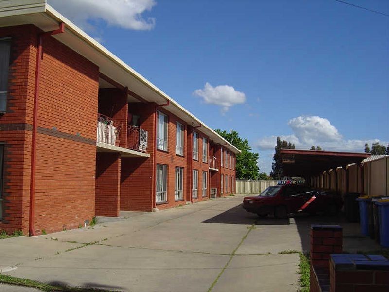 2/216 Fryers Street, Shepparton VIC 3630