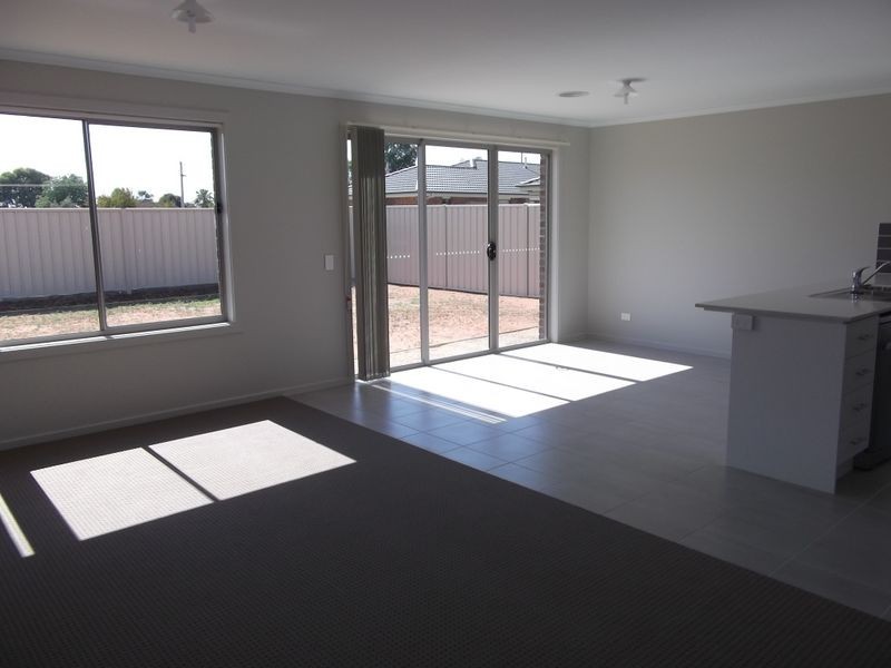 4 Champion Lane, Shepparton VIC 3630