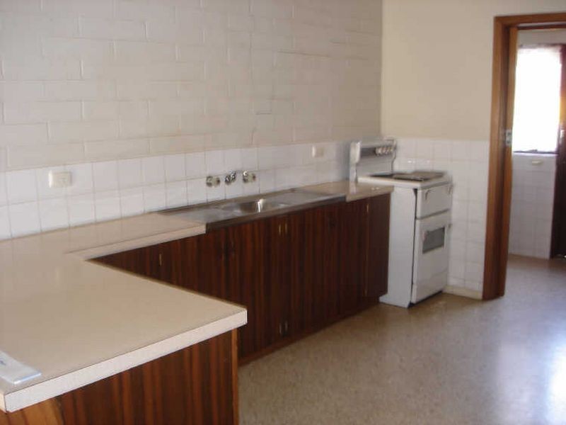 2/1 Erskine Street, Shepparton VIC 3630