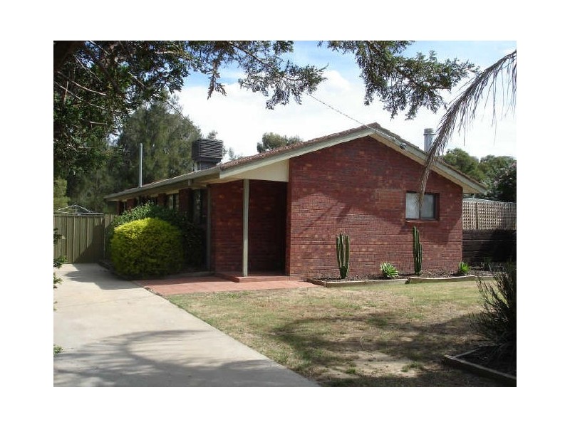 9 North Street, Tallygaroopna VIC 3634