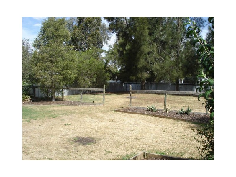9 North Street, Tallygaroopna VIC 3634