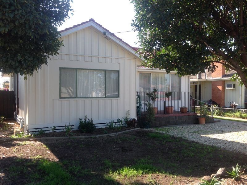 1 Cameron Avenue, Shepparton VIC 3630