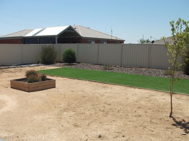 9 Sherwood Court, Shepparton VIC 3630