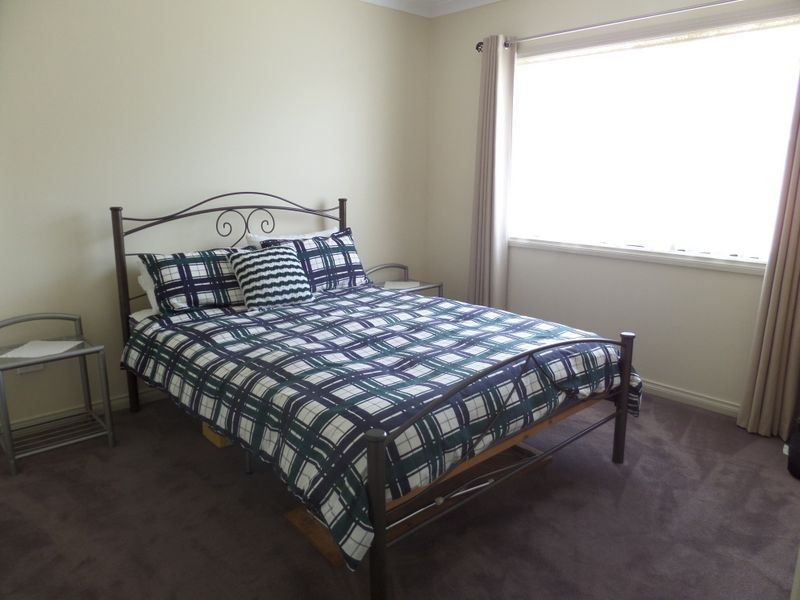 6 Cooloola Place, Shepparton VIC 3630