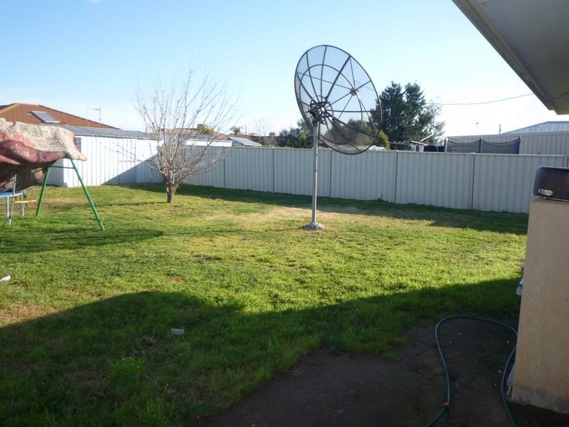 14 Brooks Avenue, Shepparton VIC 3630