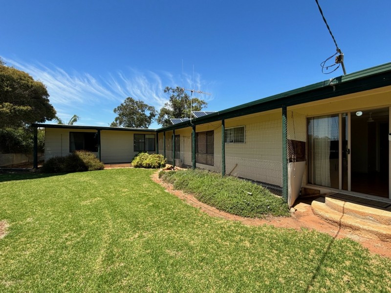 160 Old Tresco Road, Tresco West VIC 3584