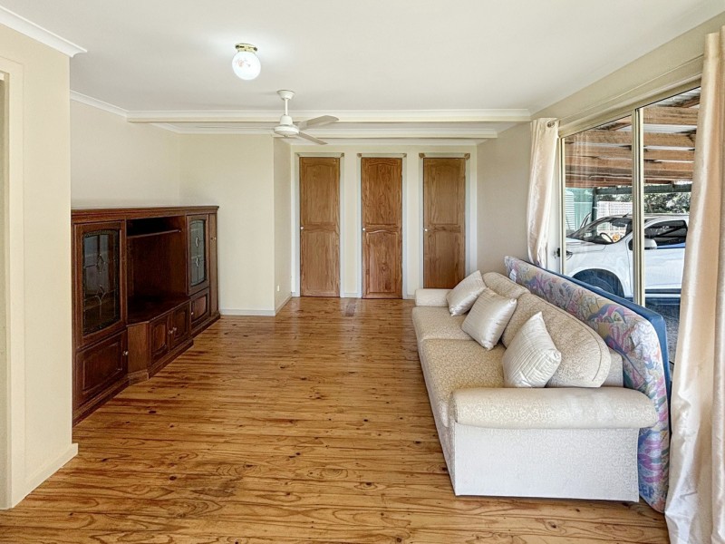 160 Old Tresco Road, Tresco West VIC 3584
