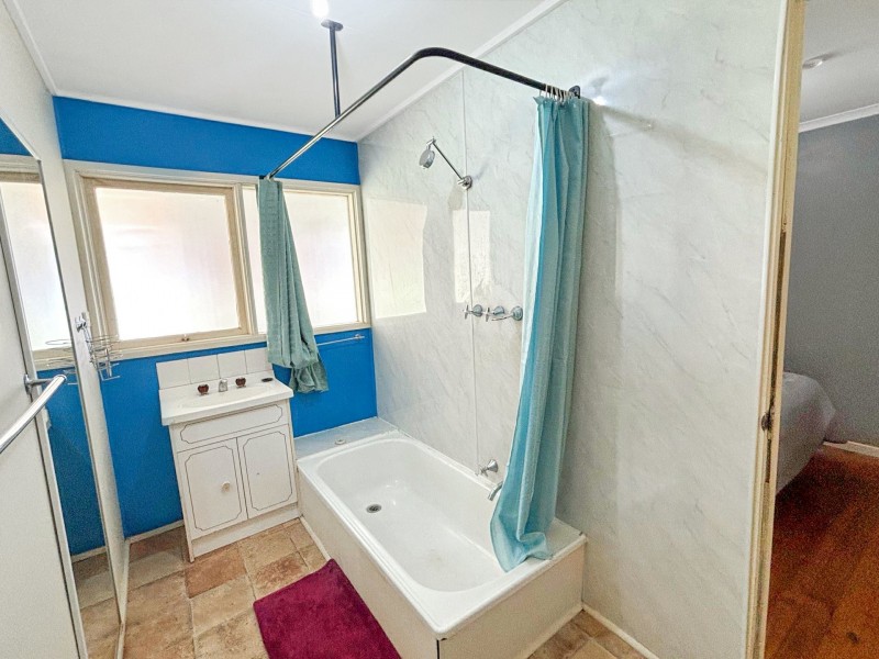 160 Old Tresco Road, Tresco West VIC 3584