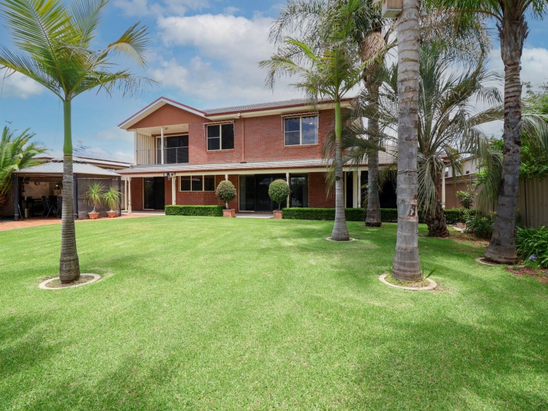 89 Murray Valley Highway, Lake Boga VIC 3584