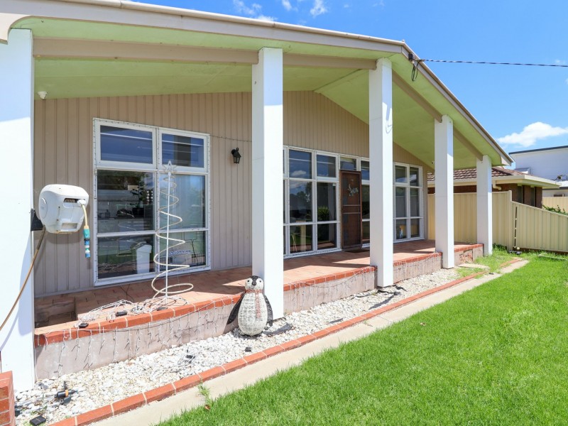 10 Holloway Grove, Swan Hill VIC 3585