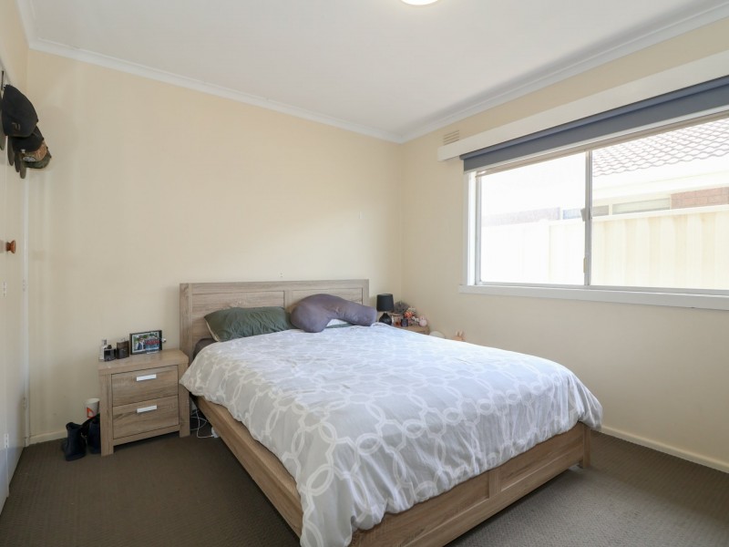 10 Holloway Grove, Swan Hill VIC 3585