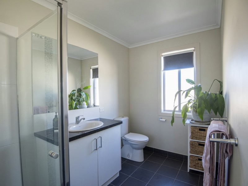 1 Cassia Way, Swan Hill VIC 3585