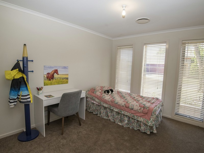 1 Cassia Way, Swan Hill VIC 3585
