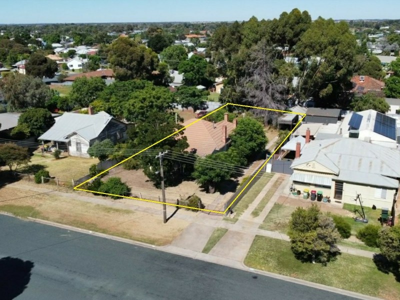 22 Chisholm Street, Swan Hill VIC 3585