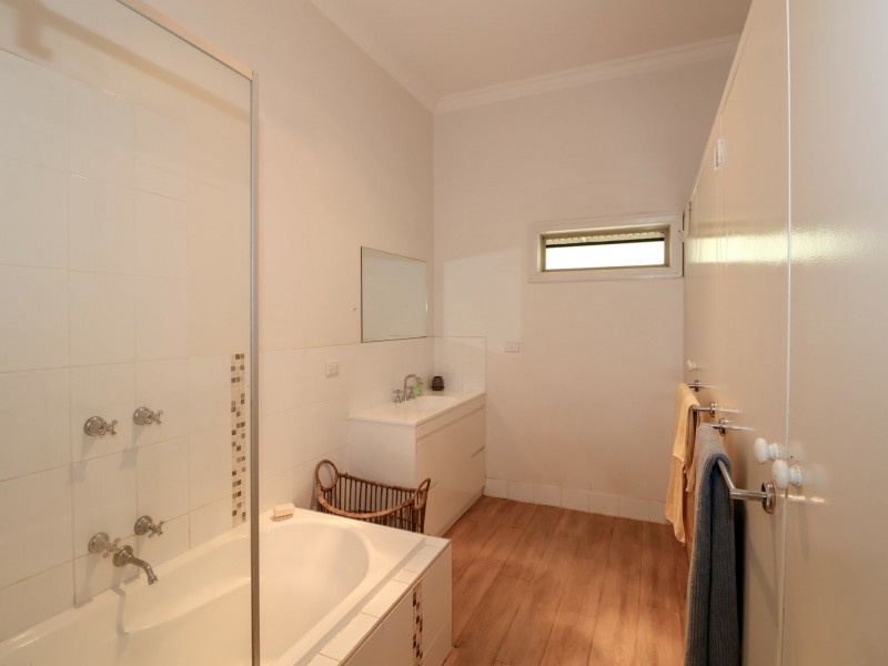 121 Nyah West Road, Nyah West VIC 3595