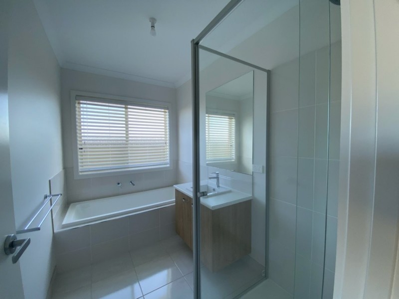 5 Fuchsia Drive, Swan Hill VIC 3585