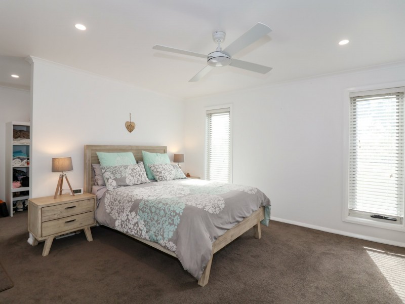 481 Lakeside Drive, Lake Boga VIC 3584