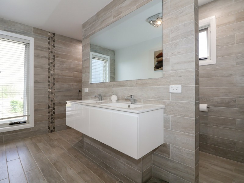 481 Lakeside Drive, Lake Boga VIC 3584