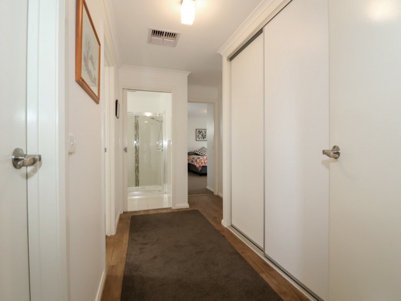 481 Lakeside Drive, Lake Boga VIC 3584