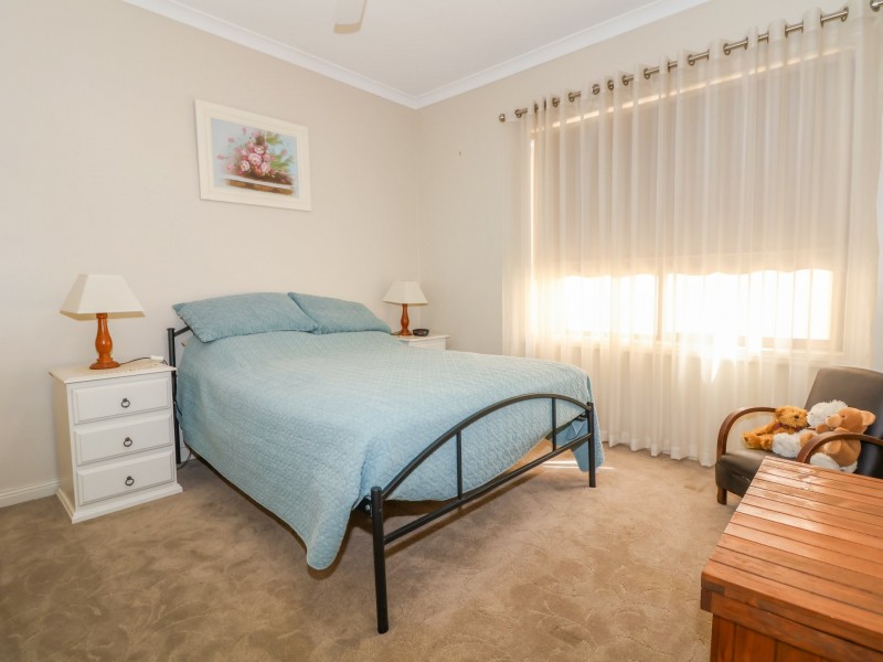 5 Kerang Street, Lake Boga VIC 3584