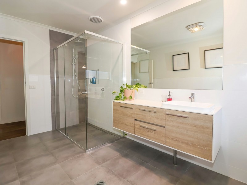 5 Boys Street, Swan Hill VIC 3585