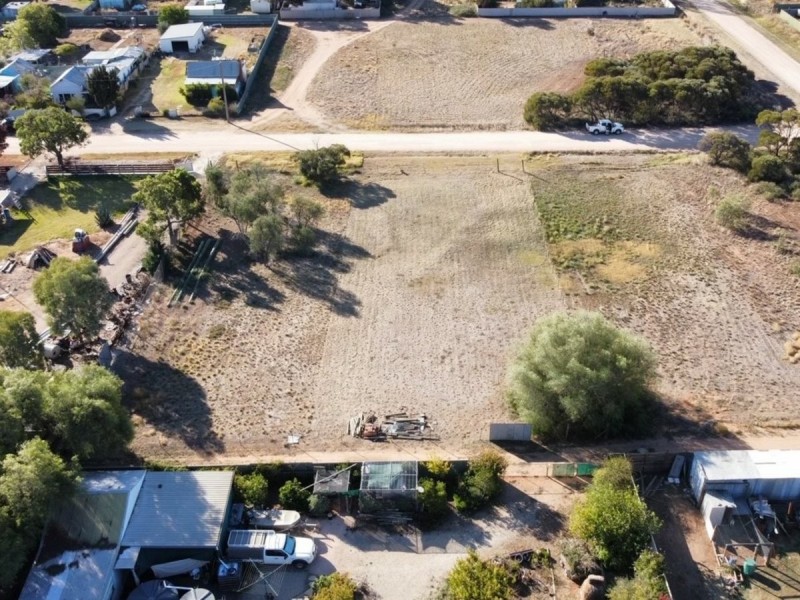 27 Donald Street, Nyah West VIC 3595