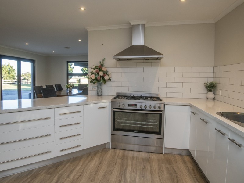 36 Bombardieri Lane, Swan Hill VIC 3585